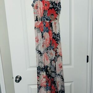 Floral Sleeveless Maxi Dress with Pockets